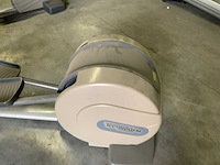 Technogym excite synchro 500 led crosstrainer - afbeelding 2 van  6