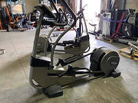 Technogym excite synchro 500 led crosstrainer - afbeelding 5 van  6