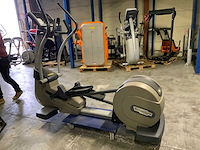 Technogym excite synchro 500 led crosstrainer