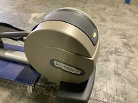 Technogym excite synchro 500 led crosstrainer - afbeelding 2 van  4