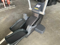 Technogym excite+ synchro 500 led crosstrainer - afbeelding 4 van  9