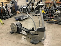 Technogym excite synchro 500 led crosstrainer - afbeelding 2 van  5