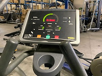 Technogym excite synchro 500 led crosstrainer - afbeelding 3 van  5