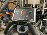 Technogym excite synchro 500 led crosstrainer - afbeelding 3 van  5