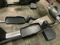 Technogym excite synchro 500 led crosstrainer - afbeelding 2 van  4