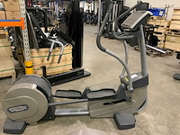 Technogym excite synchro 500 led crosstrainer - afbeelding 1 van  3