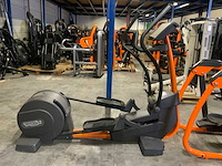 Technogym excite synchro 500 led crosstrainer - afbeelding 1 van  5