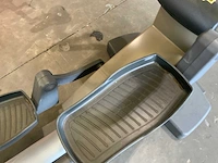 Technogym excite synchro 500 led crosstrainer - afbeelding 2 van  5