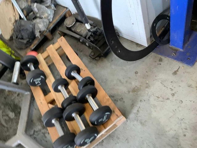 Technogym excite synchro 500 led crosstrainer - afbeelding 3 van  5