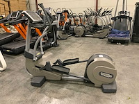 Technogym excite synchro 500 led elliptical crosstrainer - afbeelding 1 van  7