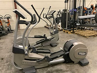 Technogym excite synchro 500 led elliptical crosstrainer - afbeelding 1 van  4