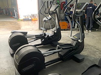 Technogym excite synchro 700 led crosstrainer - afbeelding 5 van  5
