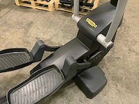 Technogym excite synchro 700 led crosstrainer - afbeelding 6 van  6