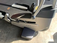 Technogym excite synchro 700 led crosstrainer - afbeelding 2 van  4