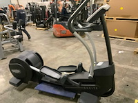 Technogym excite synchro 700 led crosstrainer - afbeelding 2 van  3