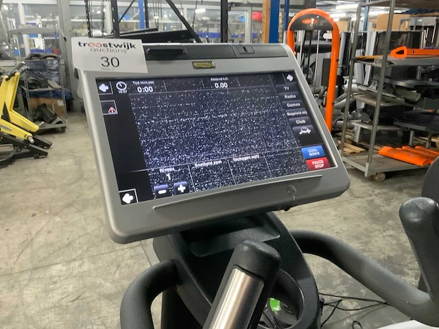 Technogym excite synchro visioweb crosstrainer - afbeelding 5 van  7