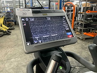 Technogym excite synchro visioweb crosstrainer - afbeelding 5 van  7