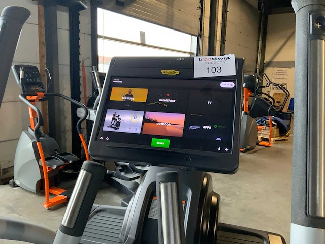 Technogym excite vario 1000 unity 3 live crosstrainer - afbeelding 6 van  6