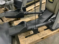 Technogym excite vario 500 led crosstrainer - afbeelding 2 van  5