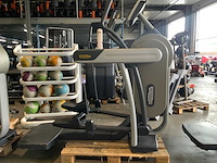 Technogym excite vario 500 led crosstrainer - afbeelding 1 van  5