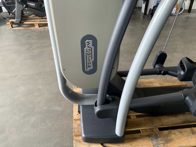 Technogym excite vario 500 led crosstrainer - afbeelding 5 van  8