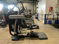 Technogym excite vario 700 led crosstrainer - afbeelding 1 van  5