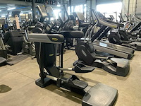 Technogym excite vario 700 led crosstrainer - afbeelding 2 van  5