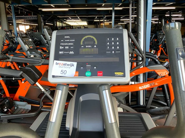 Technogym excite vario 700 led crosstrainer - afbeelding 6 van  6