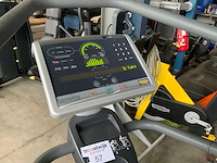 Technogym excite wave 700 led crosstrainer - afbeelding 3 van  5