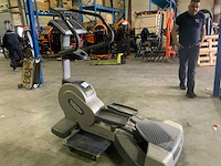 Technogym excite wave 700 led crosstrainer - afbeelding 2 van  4
