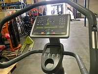 Technogym excite wave 700 led crosstrainer - afbeelding 3 van  4
