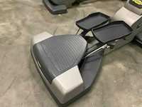 Technogym excite wave 700ie tv crosstrainer - afbeelding 2 van  5