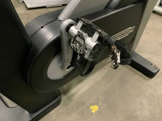 Technogym groupcycle connect spinningbike - afbeelding 5 van  5