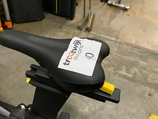 Technogym groupcycle connect spinningbike - afbeelding 2 van  7