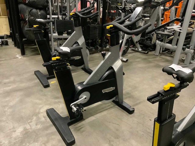 Technogym groupcycle connect spinningbike - afbeelding 6 van  6