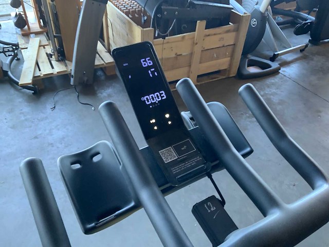 Technogym groupe cycle connect spinningbike - afbeelding 5 van  6