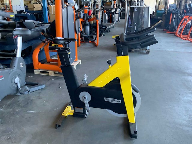 Technogym groupe cycle connect spinningbike - afbeelding 6 van  6
