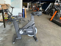 Technogym interactive uprightbike spinningbike - afbeelding 1 van  8
