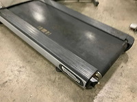 Technogym jog now 500 led loopband - afbeelding 3 van  5