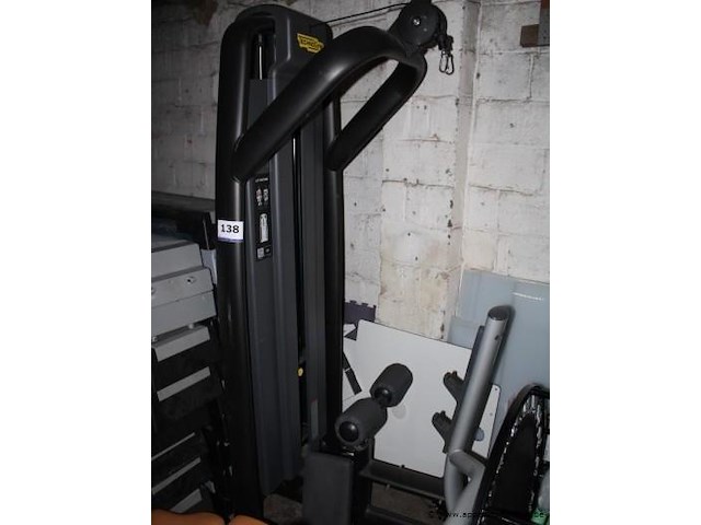 Technogym lat machine - afbeelding 1 van  3