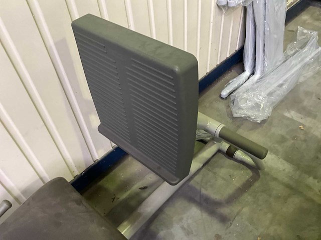 Technogym leggpress - afbeelding 3 van  8