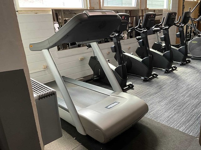 Technogym loopband - afbeelding 4 van  7