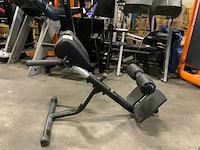 Technogym lowerback bench krachtstation - afbeelding 2 van  4