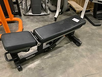 Technogym pure adjustable bench krachtstation