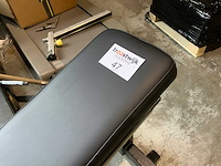 Technogym pure adjustable bench krachtstation - afbeelding 3 van  5
