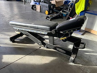 Technogym pure adjustable bench krachtstation - afbeelding 5 van  5