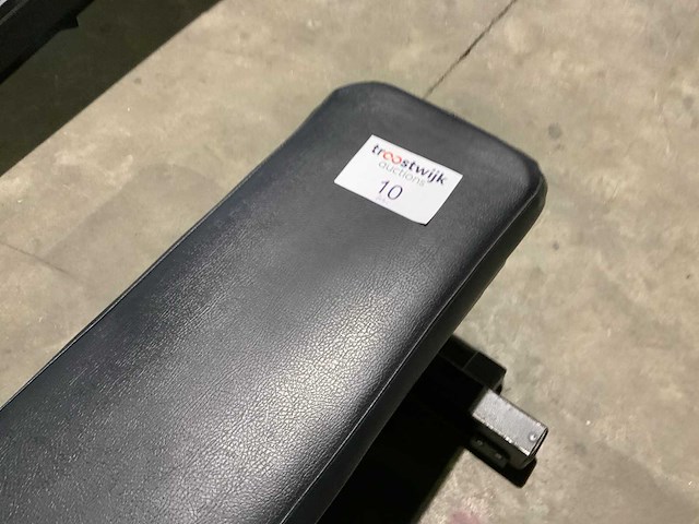 Technogym pure adjustable bench krachtstation - afbeelding 3 van  4