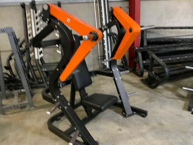 Technogym pure chestpress krachtstation - afbeelding 2 van  5