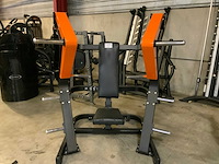Technogym pure chestpress krachtstation