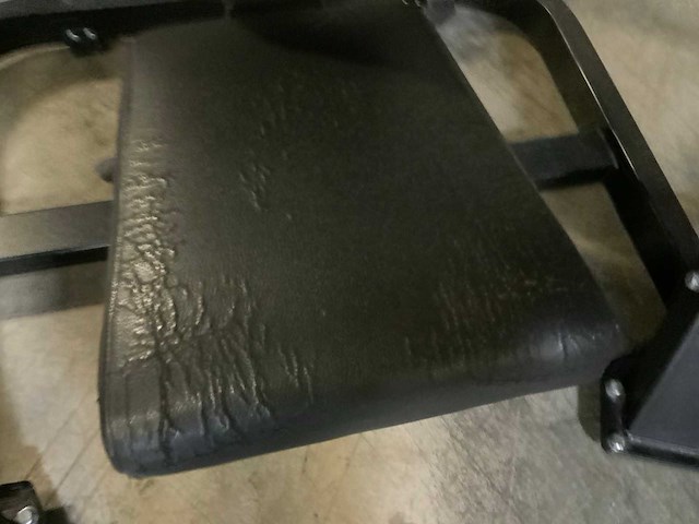 Technogym pure chestpress krachtstation - afbeelding 4 van  5